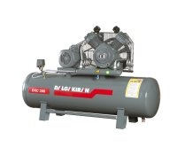Dalgakıran Tek Kademeli Pistonlu Kompresör Trifaze DKC 300 Dalgakıran Tek Kademeli Pistonlu Kompresör Trifaze DKC 300